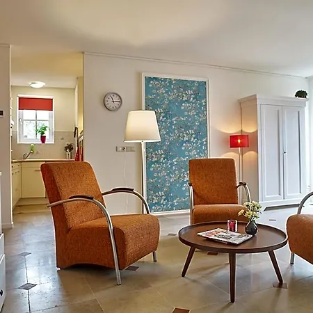 # Het Pauwennest 4* 's-Hertogenbosch (Den Bosch)