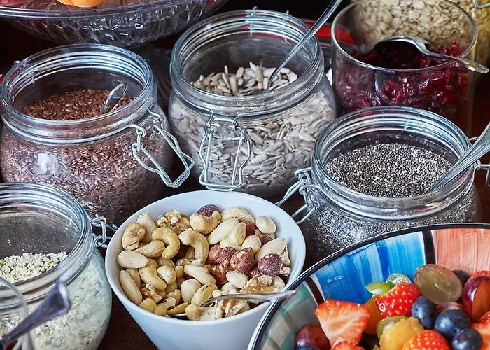 # Het Pauwennest Pensión 4*