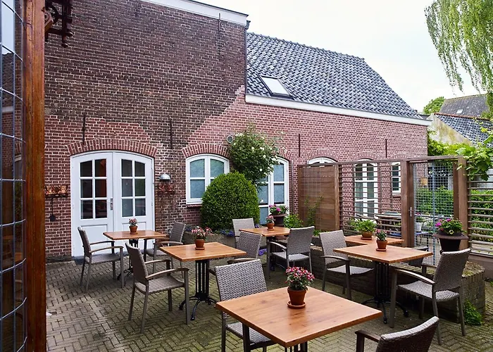 Vendégház # Het Pauwennest 4*